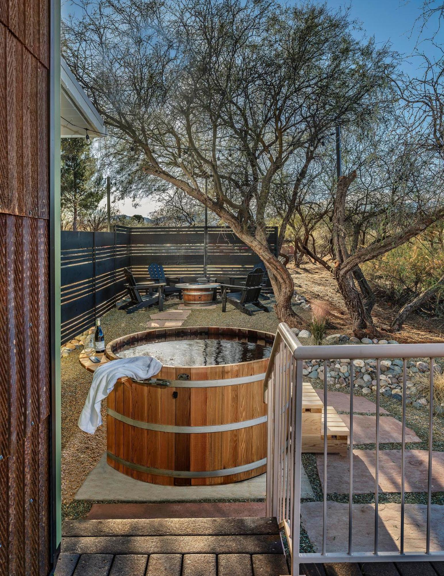 Private Creek Escape 20 Cooler By The Water Cornville Exterior foto
